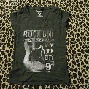 Aeropastale child's size large t shirt